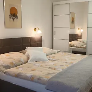 Alena Apartmán